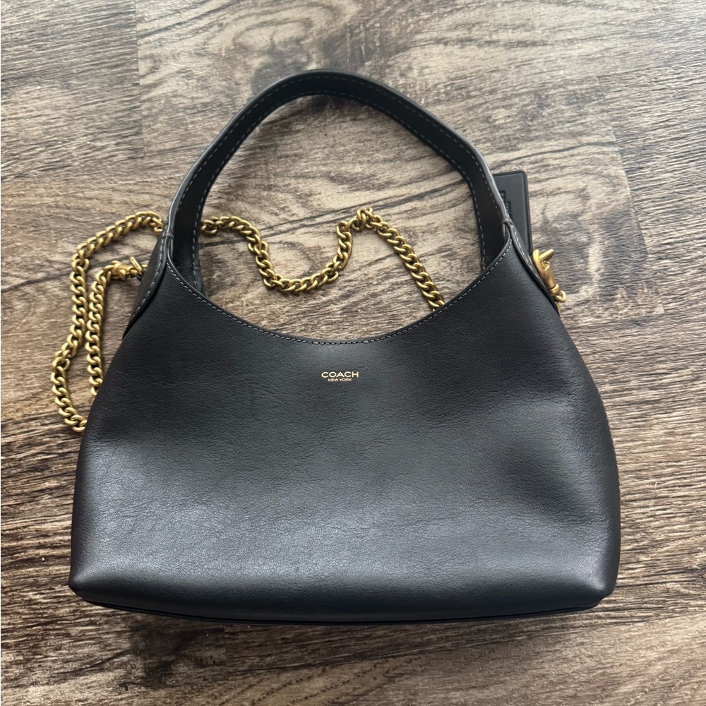 Coach Black Shoulder Bag with Gold Chain Strap and Smooth Leather